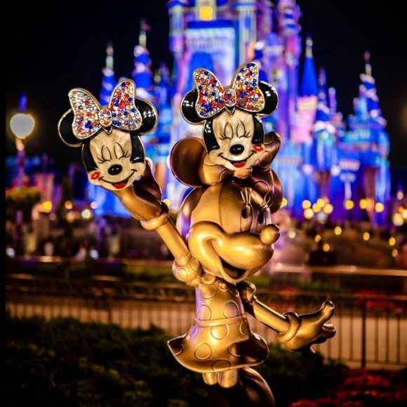 Disney X Baublebar Jewelry - NWOT WOMEN'S DISNEY X BAUBLEBAR MINNIE MOUSE KISS MULTICOLOR STUD EARRINGS